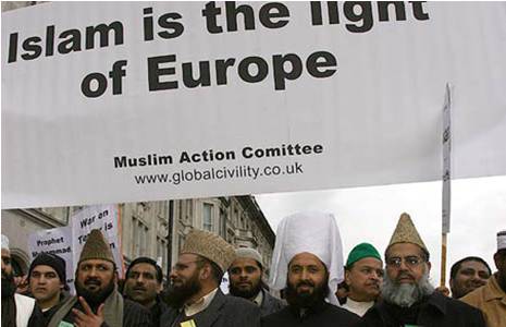 Muslims Protest in London